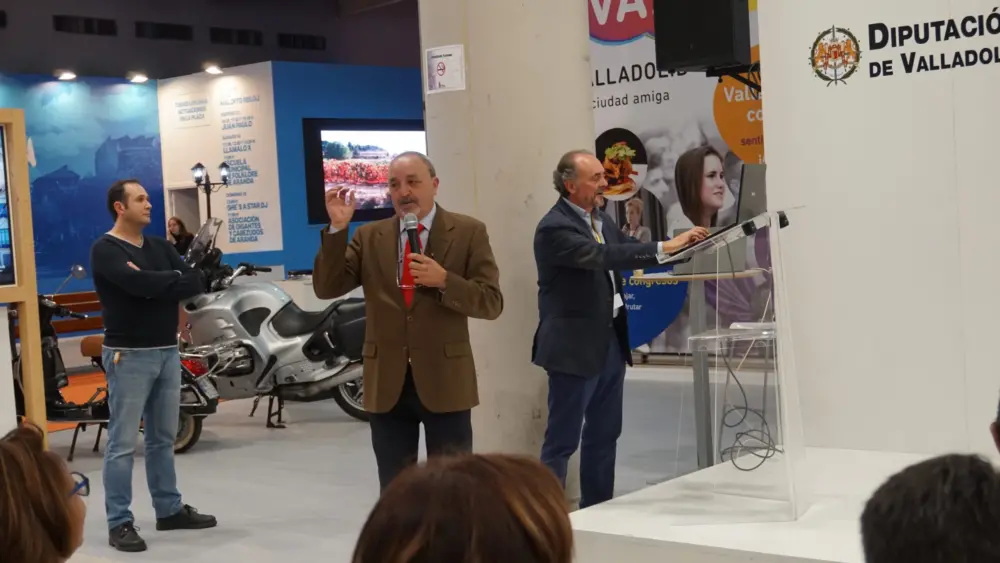 Stand de Valladolid en la feria Intur 2018 mostrando la oferta turística y cultural del territorio. Stand de Valladolid en la feria Intur 2018 mostrando la oferta turística y cultural del territorio.