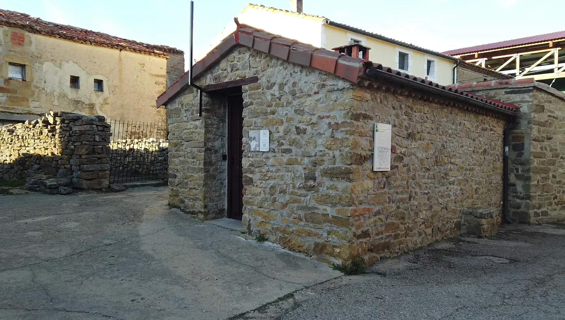 Fachada Horno Tradicional Los Campos