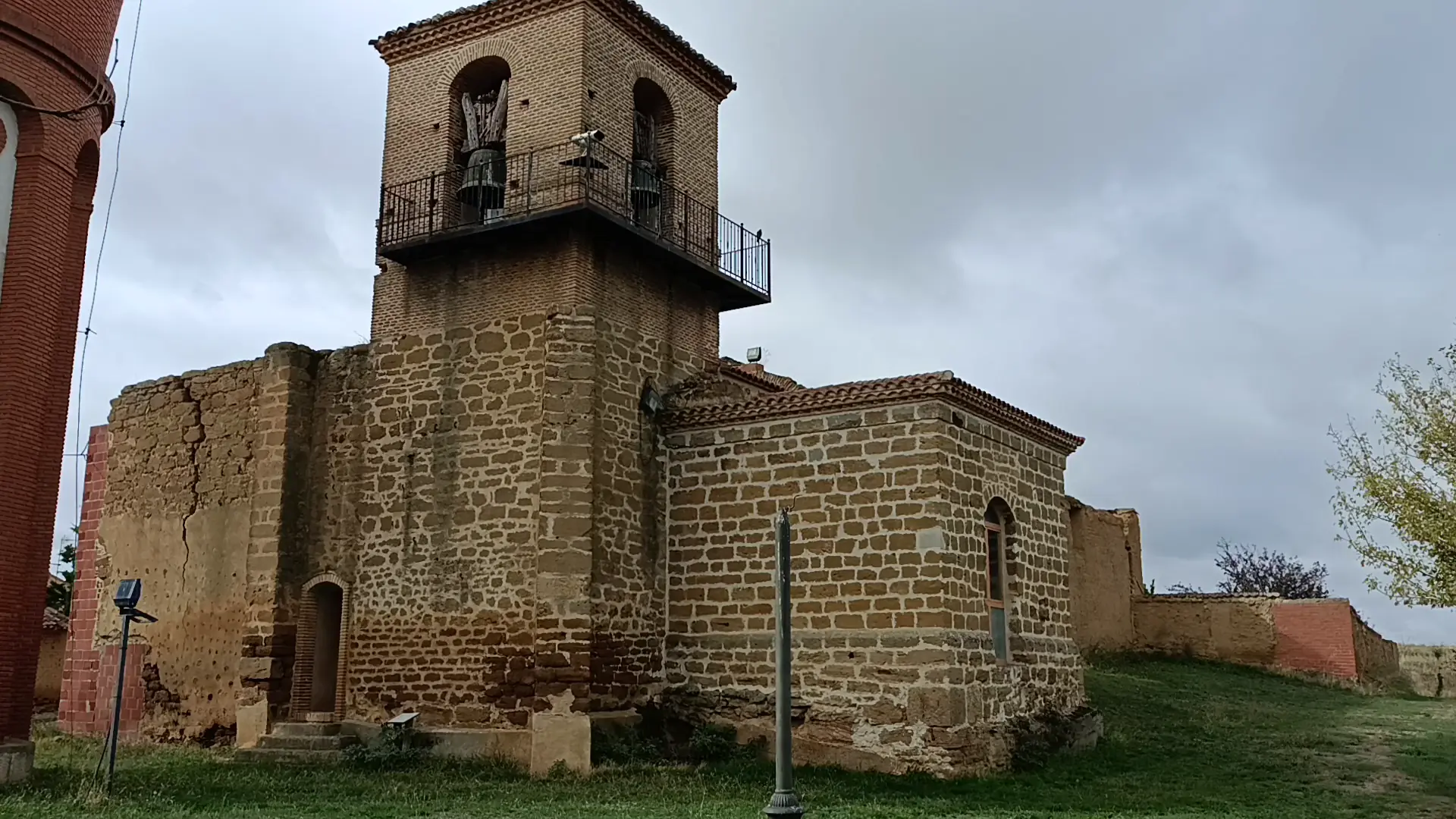 Fachada Torre Santiago Melgar de Arriba Fachada Torre Santiago Melgar de Arriba